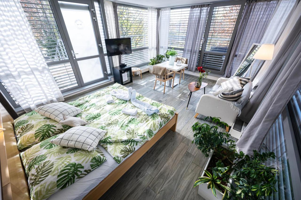 Atelier Lanna Bed and Breakfast Ceske Budejovice Buitenkant foto