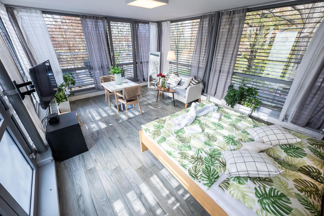 Atelier Lanna Bed and Breakfast Ceske Budejovice Buitenkant foto