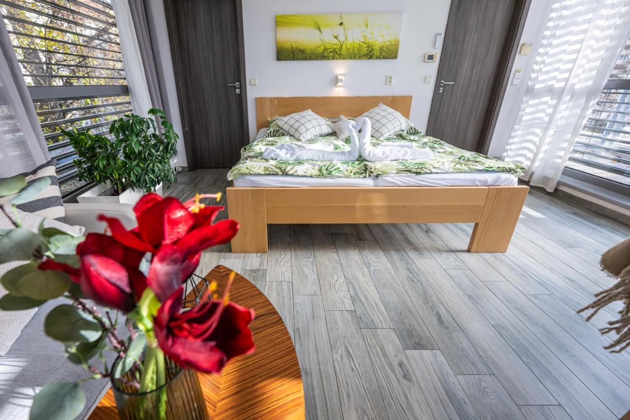 Atelier Lanna Bed and Breakfast Ceske Budejovice Buitenkant foto