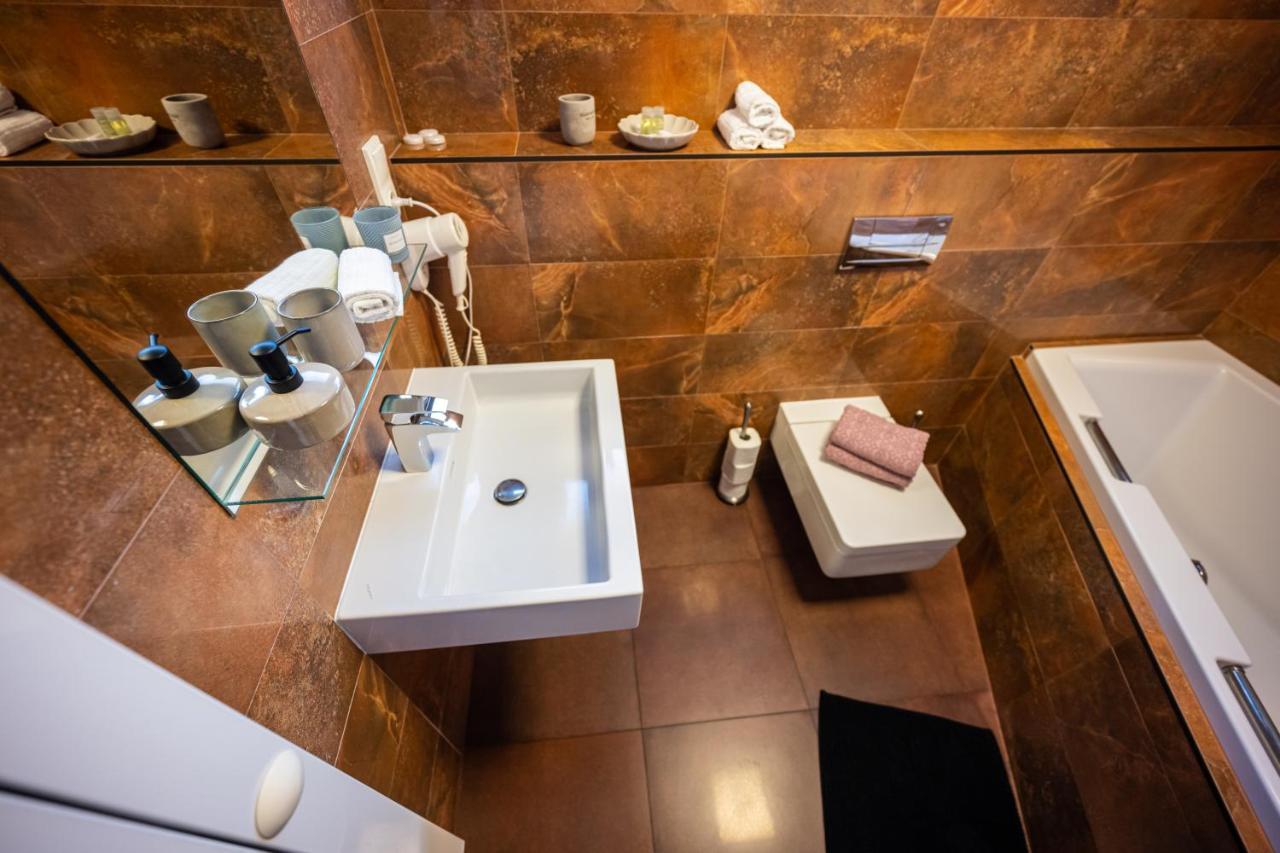 Atelier Lanna Bed and Breakfast Ceske Budejovice Buitenkant foto